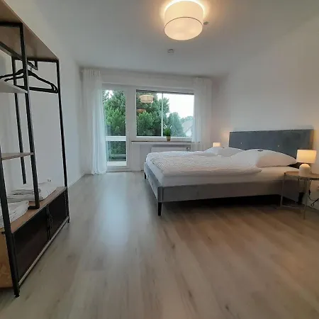 4-Zimmer-Ferienwohnung, Modern, Kueche, Wlan, Netflix Castrop-Rauxel Exterior photo